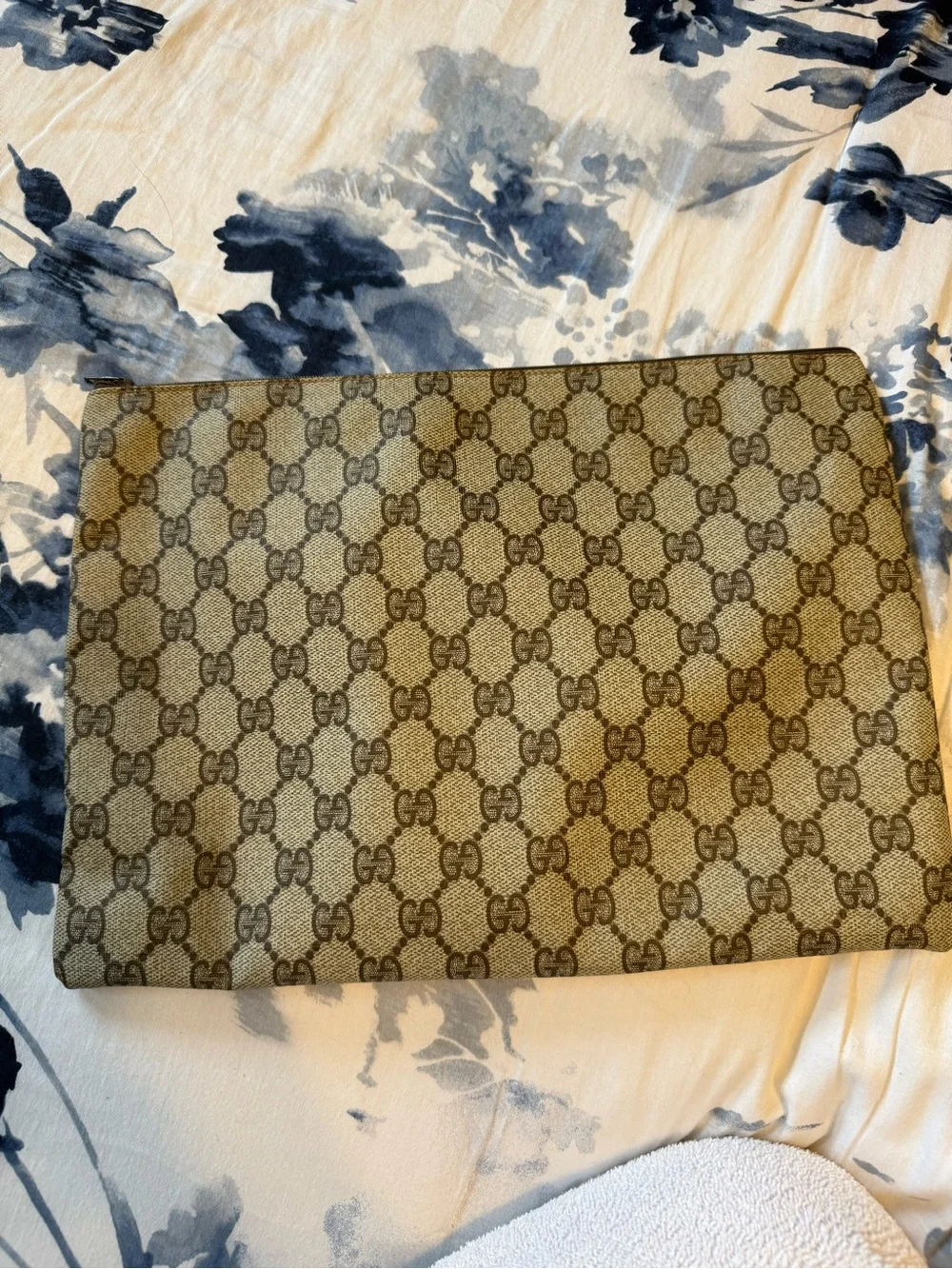 Gucci Portfolio Clutch